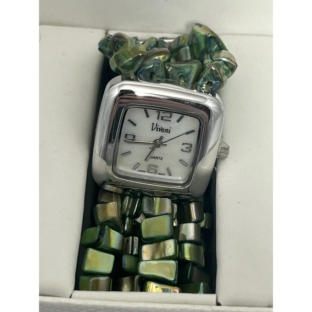 Vivani Women's Quartz Wristwatch‎ Green Shell Beaded Band Silver Tone Case